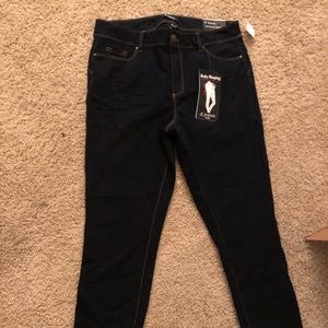 Size 14W skinny jeans